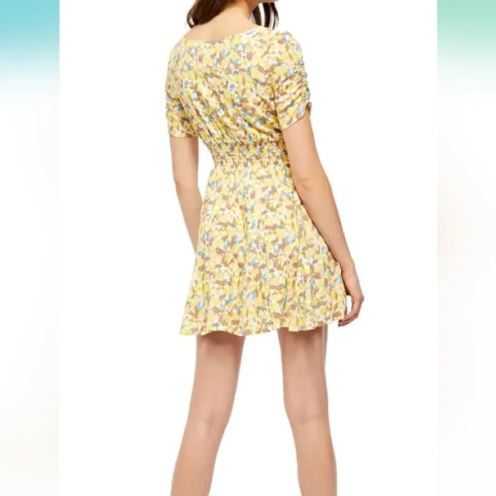 Free People Forget Me Not spring Floral-Print Mini Dress Ivory Combo size 2